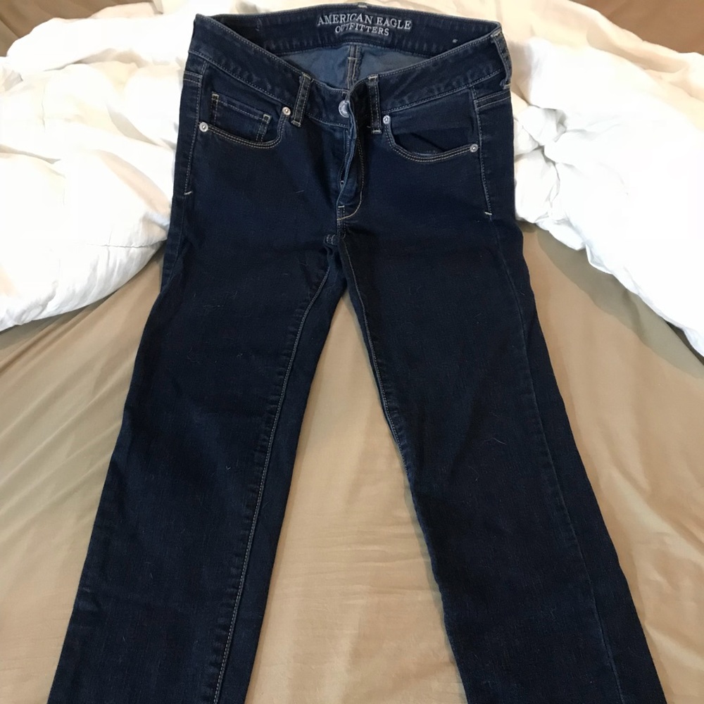 Dark blue wash American Eagle stretch skinny jeans