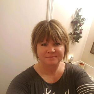 Meet your Posher, Janet