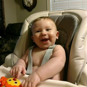 Meet your Posher, Lacy