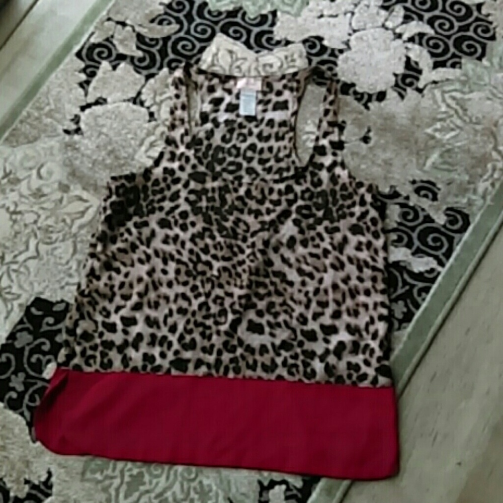 Animal print tank. Love...ady