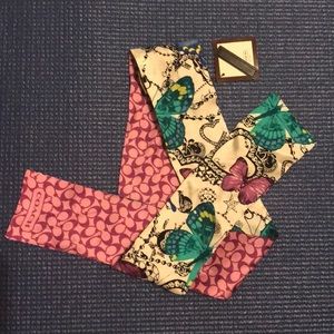 Coach Signature C Silk Purse Scarf