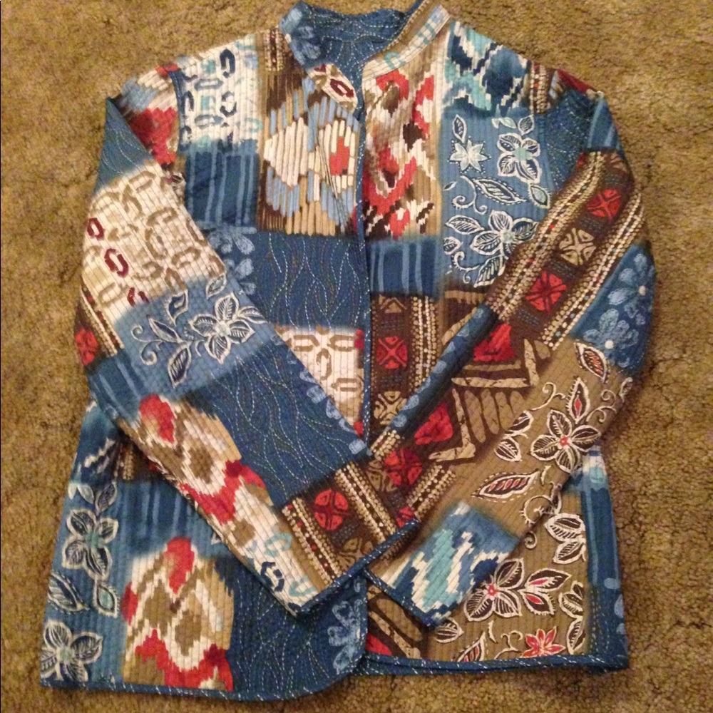 Reversible jacket size large