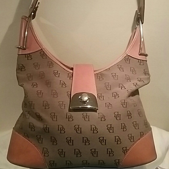 Dooney and bourke handbag - Picture 1 of 3