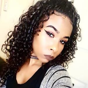 Meet your Posher, Brianna