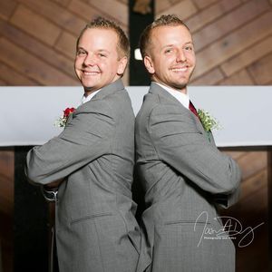 Meet your Posher, Dennis