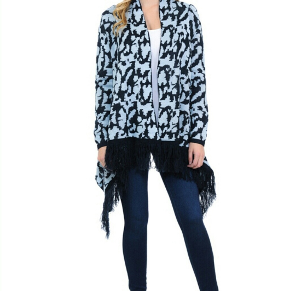 OVERSIZED FRINGE CARDIGAN