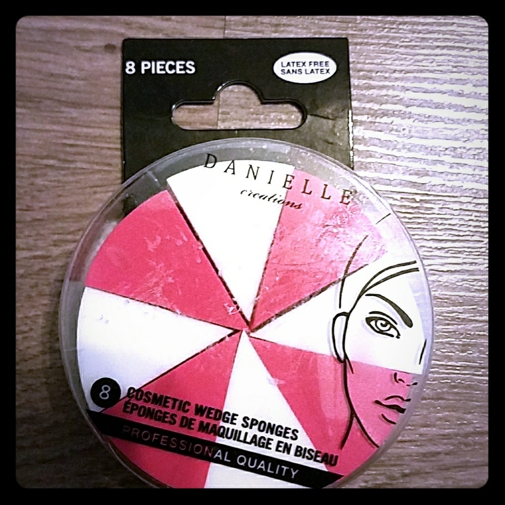Cosmetic Wedge Sponges
