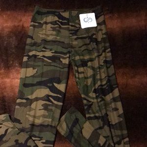 Infinity raine camo leggings