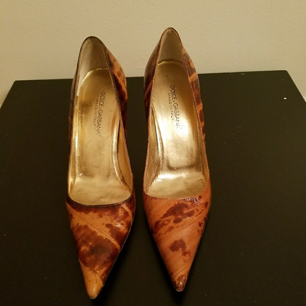 DOlce And Gabbana Vero Cuoio Pumps