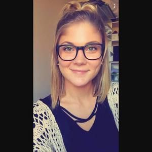 Meet your Posher, Hannah