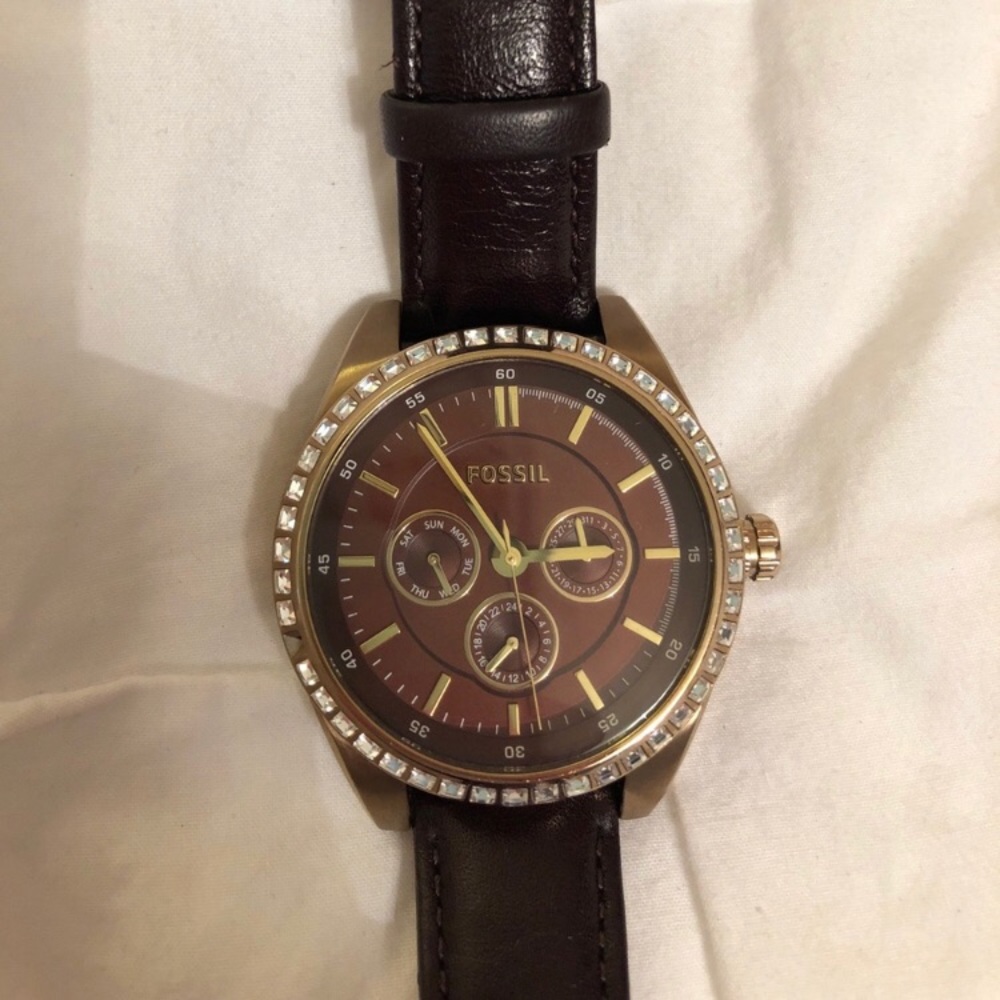 Brown leather Fossil Watch with diamonds