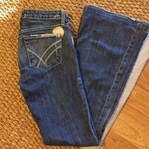William Rast “Daisy” Super Flare. Size 27