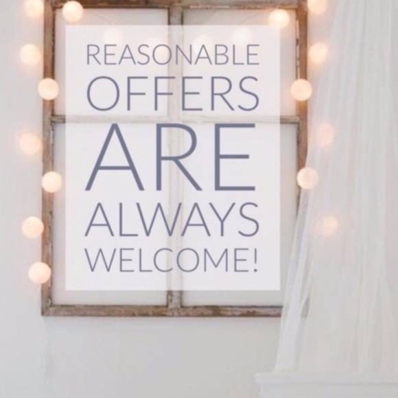 Click ❤️to bookmark my closet! - Picture 3 of 5