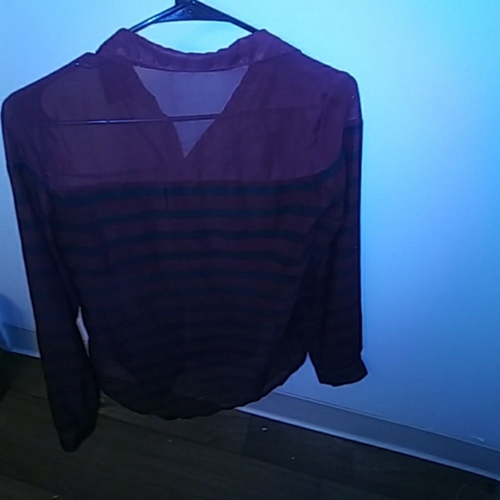 Polyester/silk blend - Picture 2 of 2