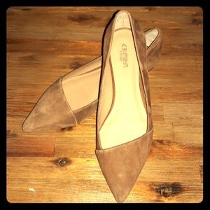 Crown vintage Noelle Flat
