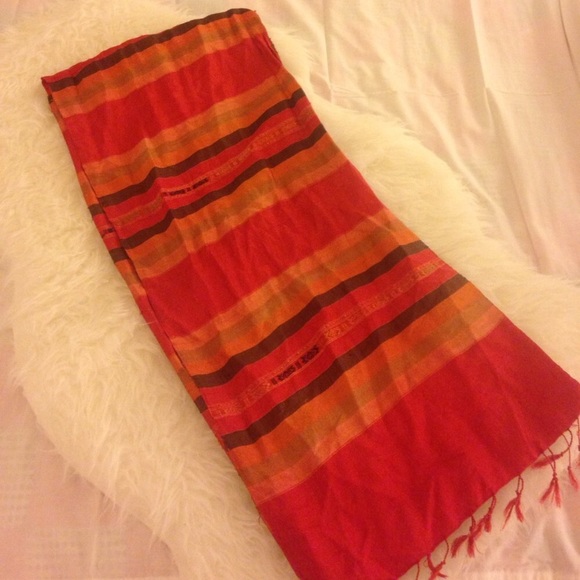 Indian Scarf - Picture 1 of 3