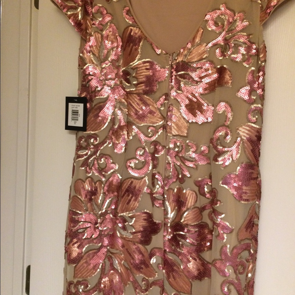 Dress - Picture 3 of 6
