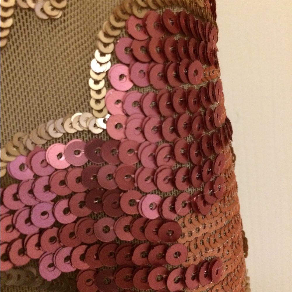 Dress - Picture 6 of 6