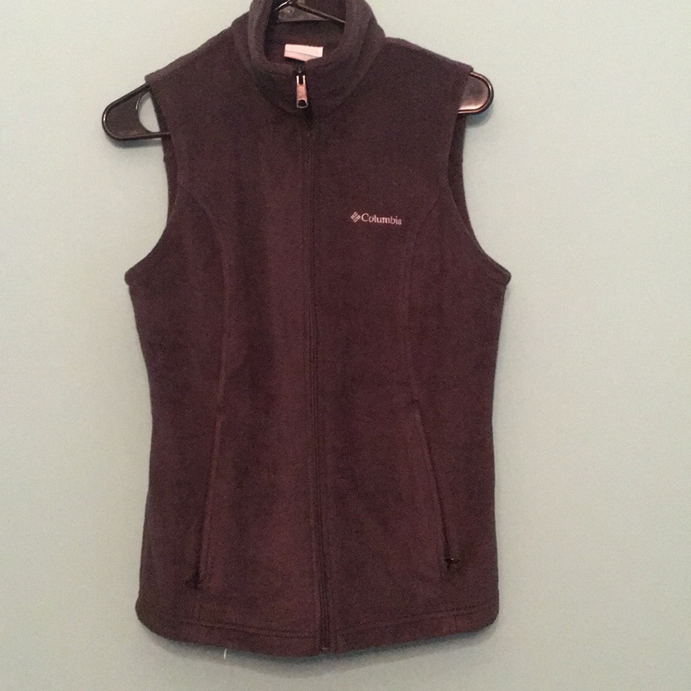Columbia vest