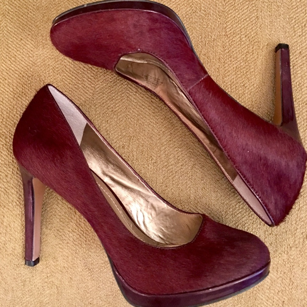 Maroon BCBG fur heels