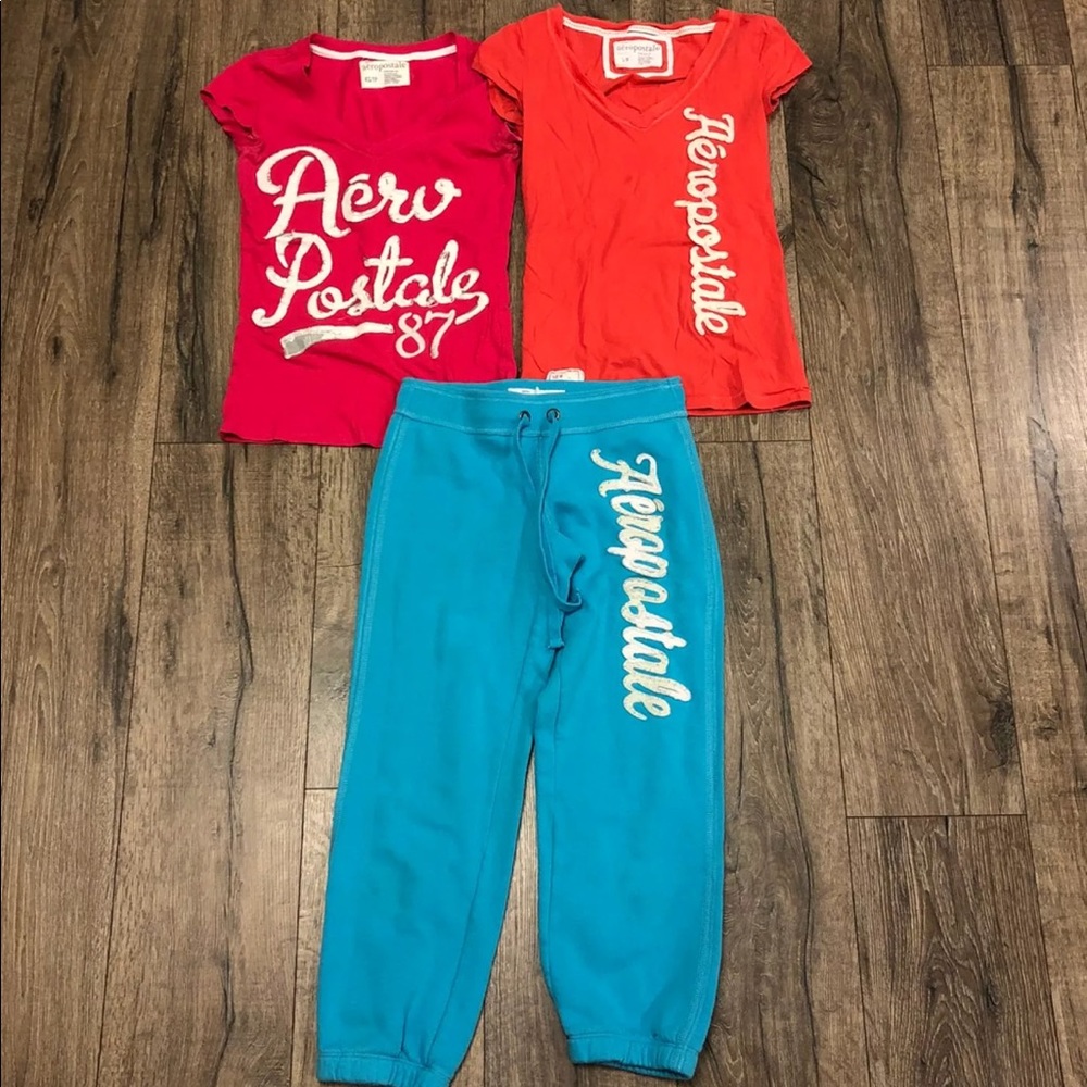 Aeropostale sweatpants and shirts bundle