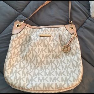 Micheal kors bag