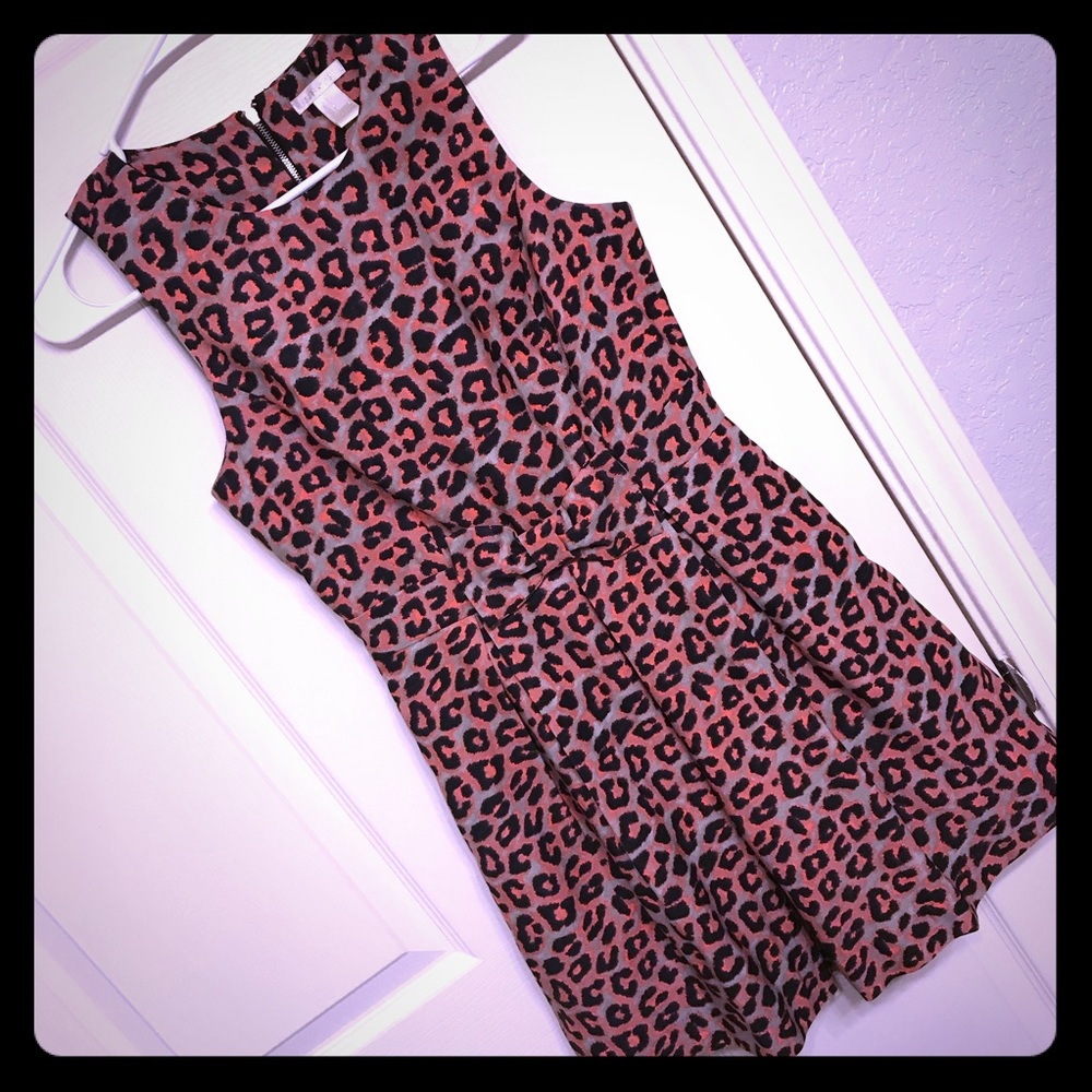 Forever 21 Pink, Gray, & Black Leopard Print Dress