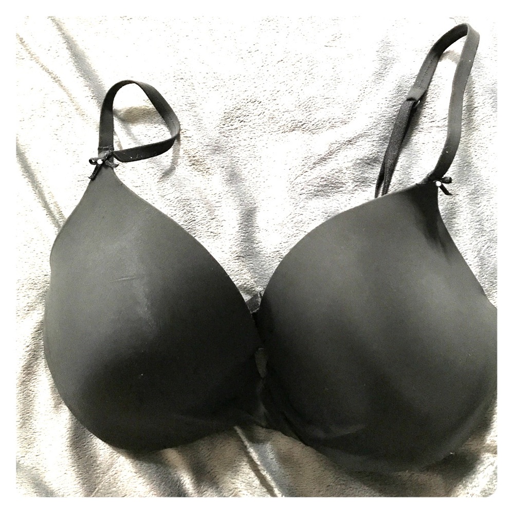 Black 34 C Victoria’s Secret Plunge Bra