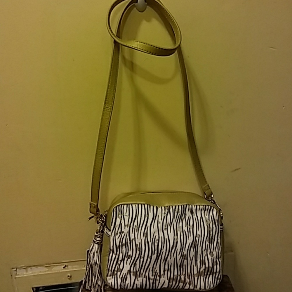 Vintage Reign shoulder bag