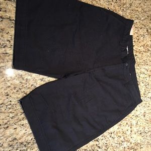 Men Levi’s Black Shorts Size 34