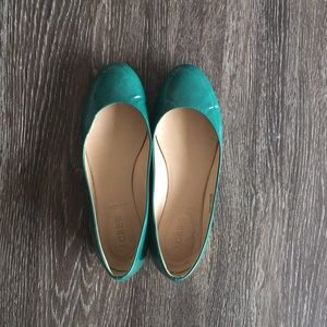 JCrew Janey hunter green patent flats