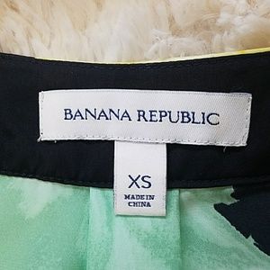 Banana Republic Tops - Banana Republic Floral Blouse Banana Republic Tops - Banana Republic Floral Blouse