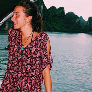 Meet your Posher, Emma