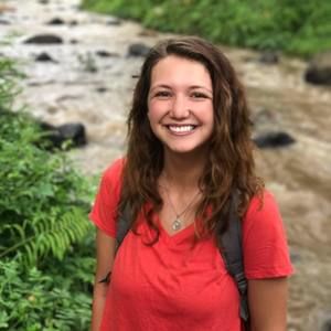 Meet your Posher, Caroline