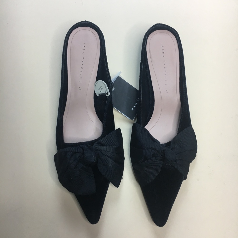 NWT ZARA Kitten Heel Slides