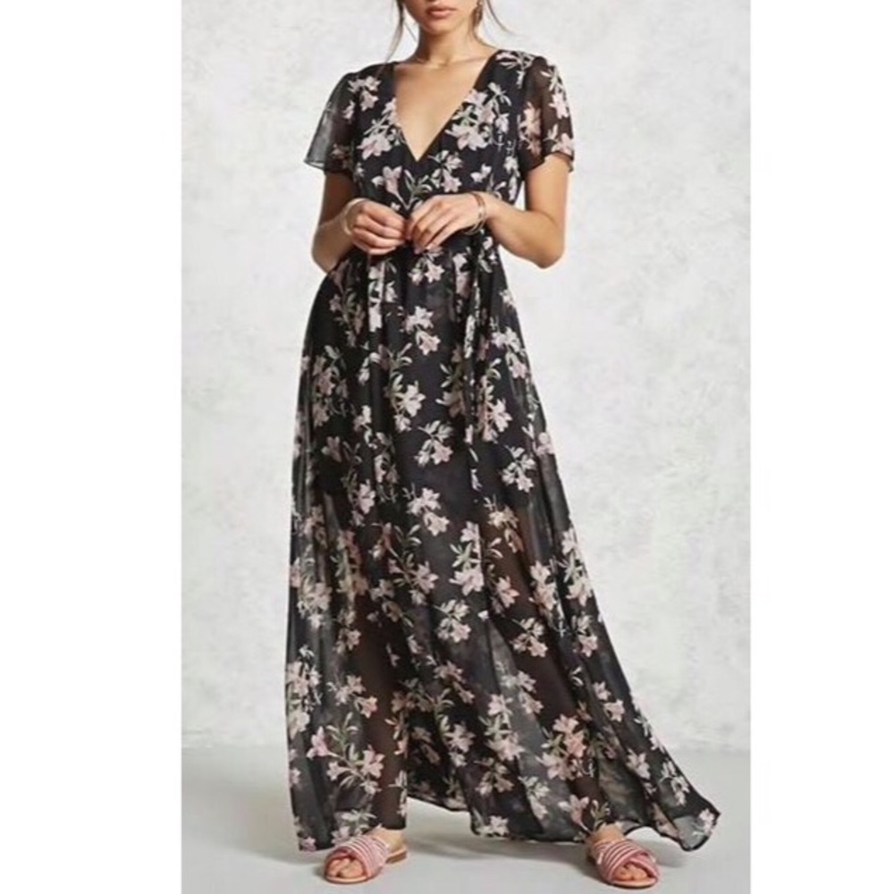 NWT Floral Wrap Maxi Dress