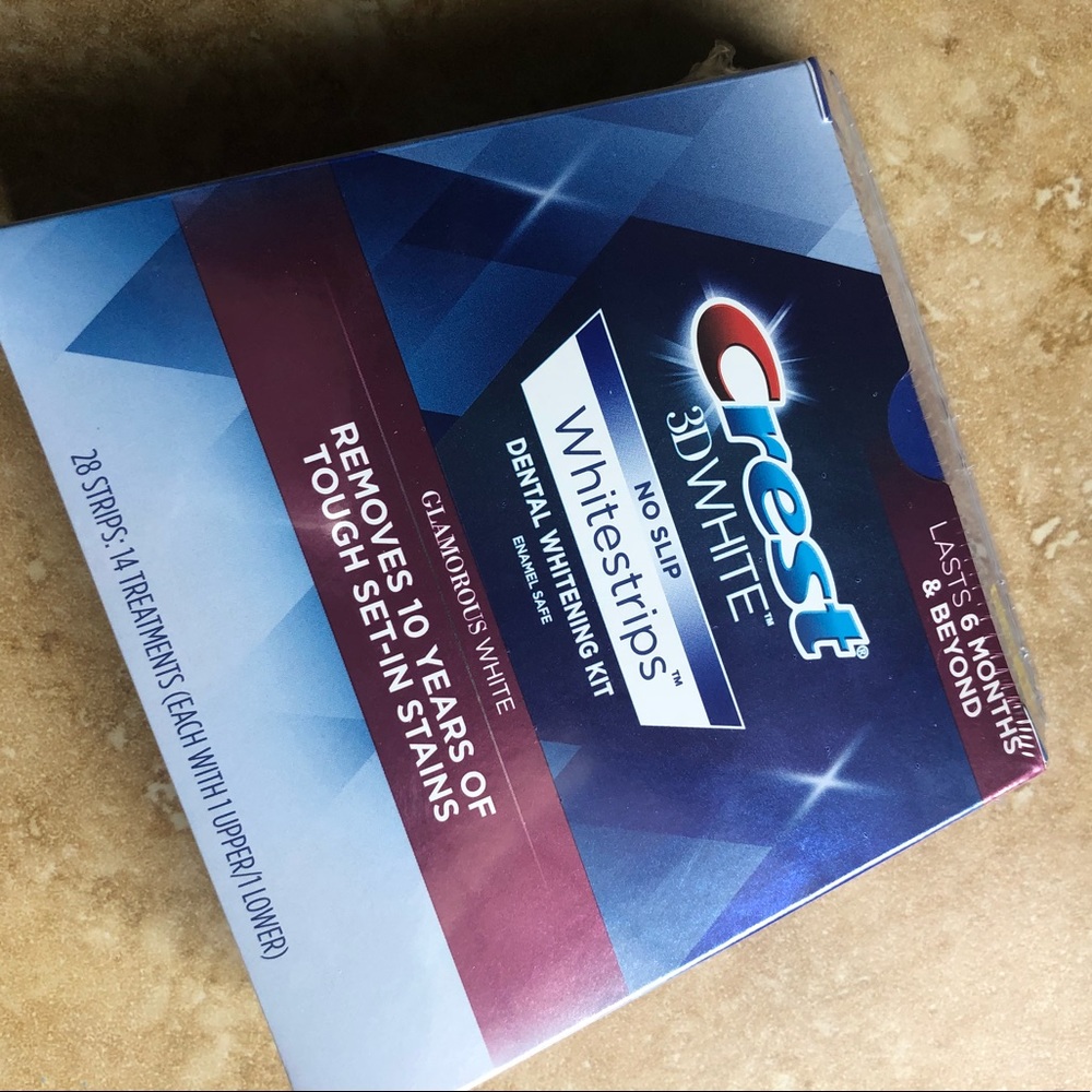Crest 3D white strips