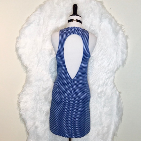 Zara Trafaluc Cut Out Back Dress - Picture 3 of 6