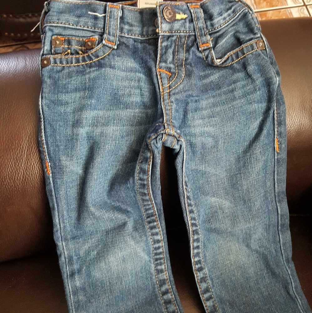 Size 3 true religion