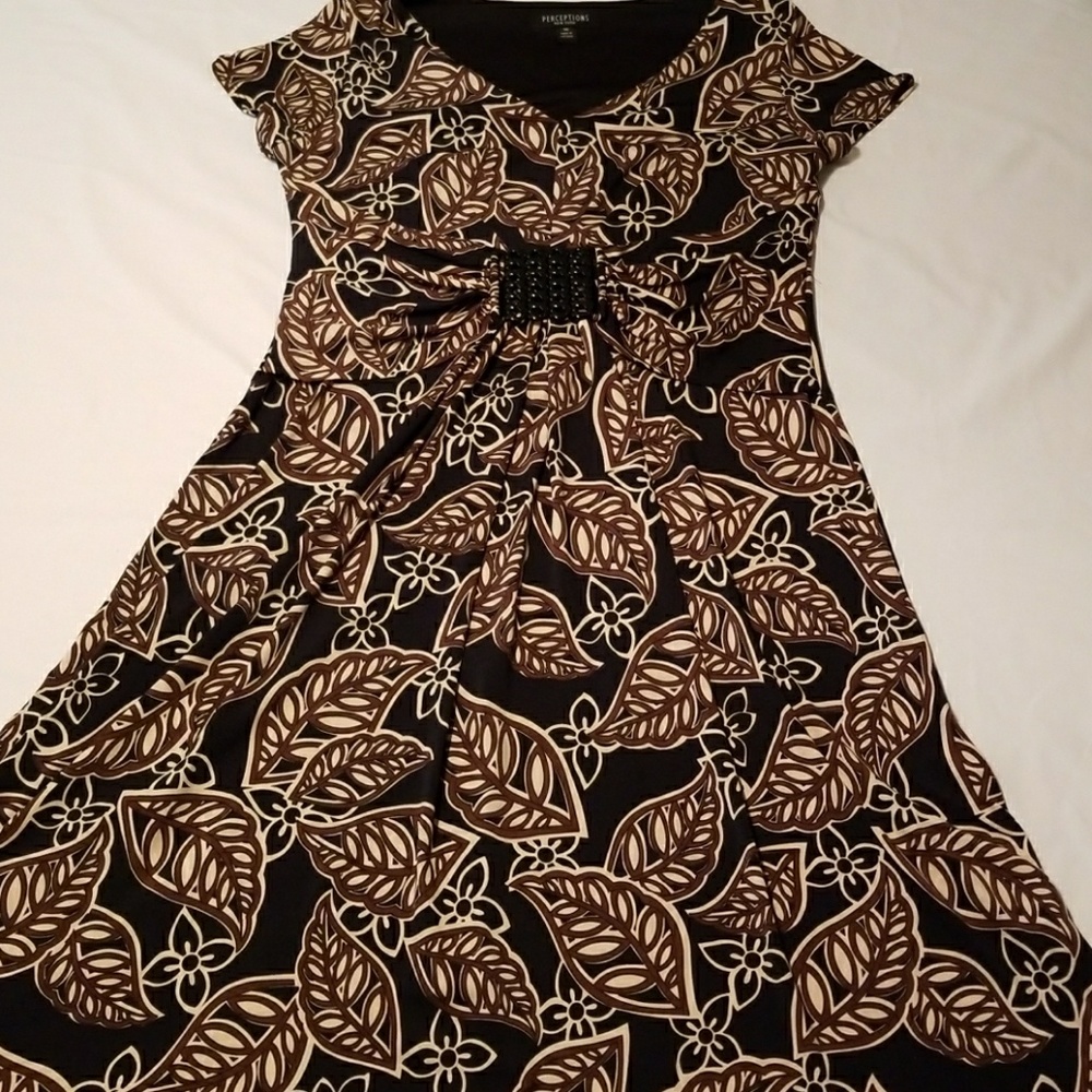 Brown & Black Leaf and Flower Design Dress