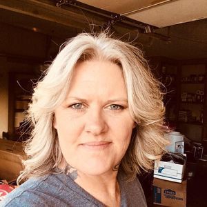 Meet your Posher, Christi