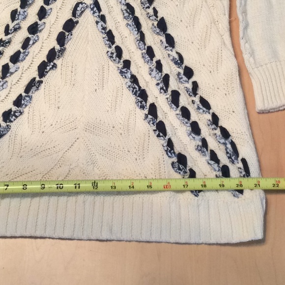 Thistle & Lavender cream sweater. NWOT - Picture 2 of 4