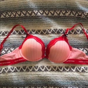 Tommy Hilfiger Bra- Excellent Condition 34B