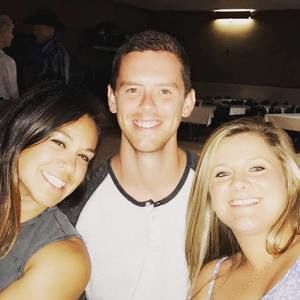 Meet your Posher, Max