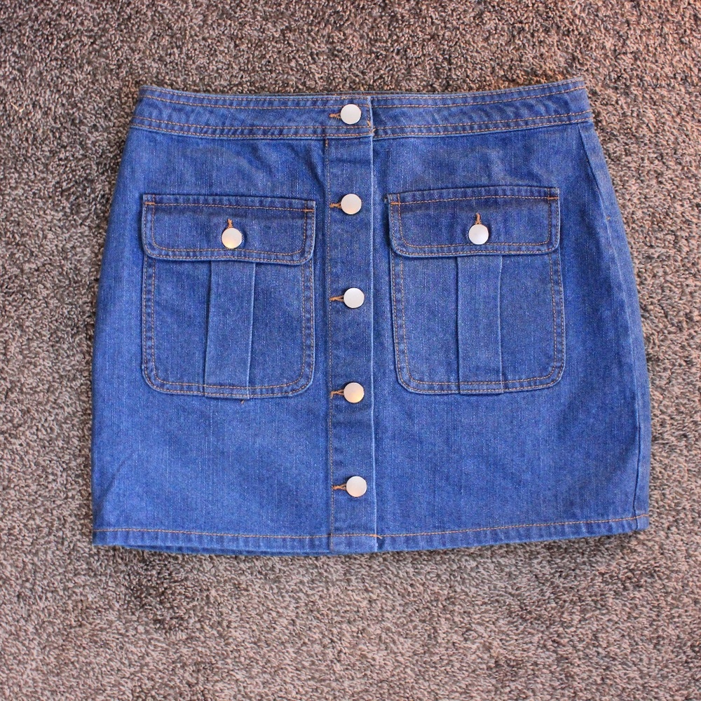 NWT Button Up Denim Skirt