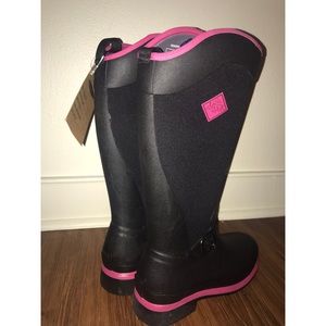 muck boot reign tall rubber women's riding boot