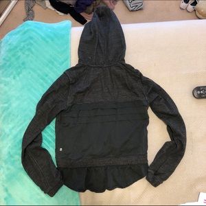 LuLu Lemon jacket (6)