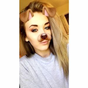 Meet your Posher, Olivia