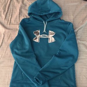 Underarmour hoodie