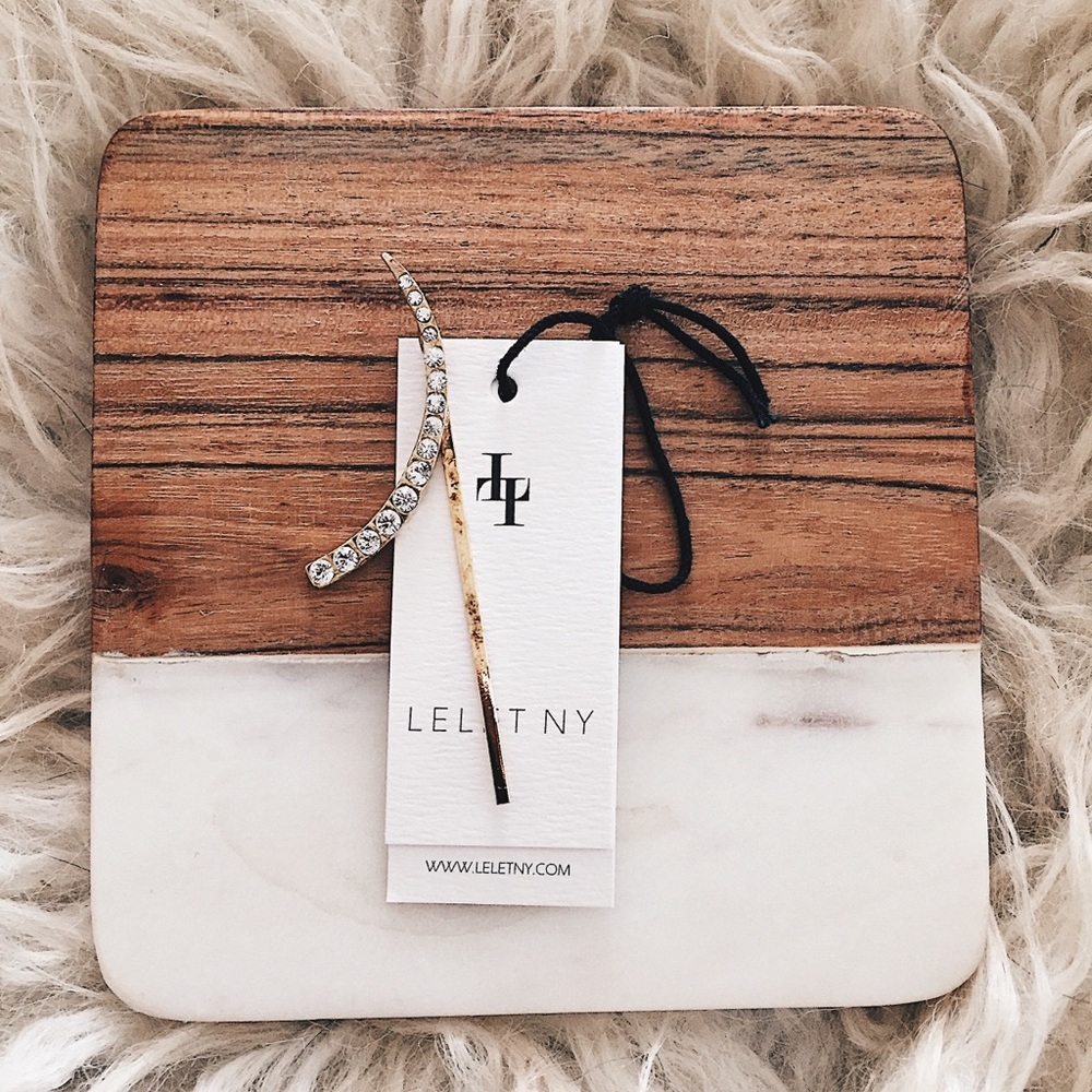 LELET NY SWAROVSKI Crystal Hair Pin, never worn ‼️